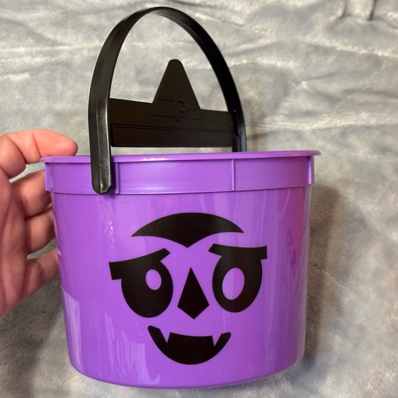 McDonald’s BOO Buckets 2023 - 1 Set with ALL 4 COLORS! - Picture 3 of 13